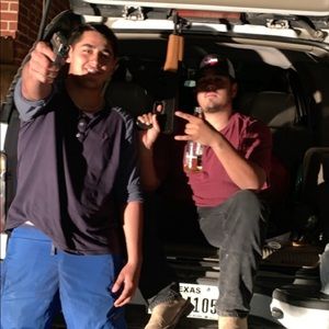 Meet your Posher, Javier